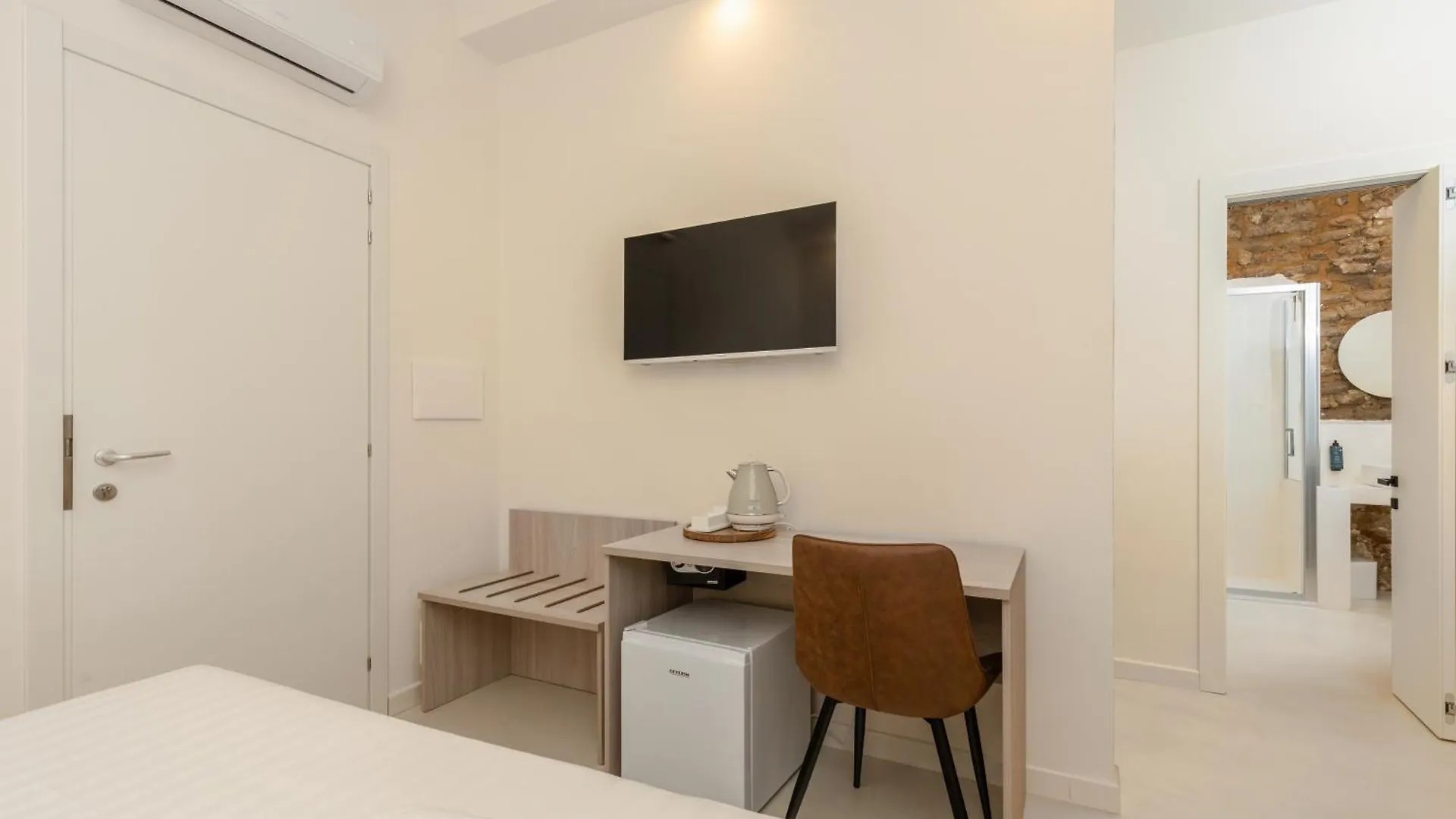 Ausentu Guest House Tortolì 0*,